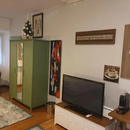 Guest house At Center Town Como